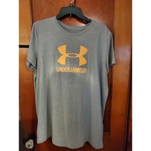 Women's Under Armour Shirt